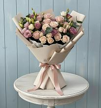 Букет цветов из:  Розы и Лизиантусы в Славянке