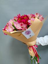 Букет цветов из:  Альстромерии в Славянке