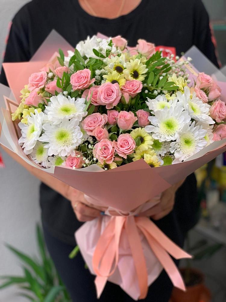 Букет цветов из: Розы и Хризантемы в Славянке