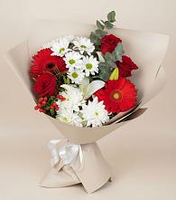 Букет цветов из:  Розы, Хризантемы, Герберы и Лилии в Славянке