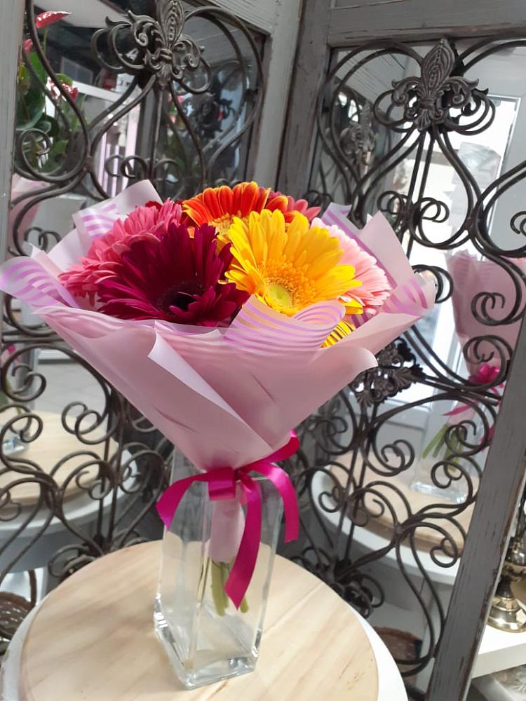 Букет цветов из: Герберы в Славянке