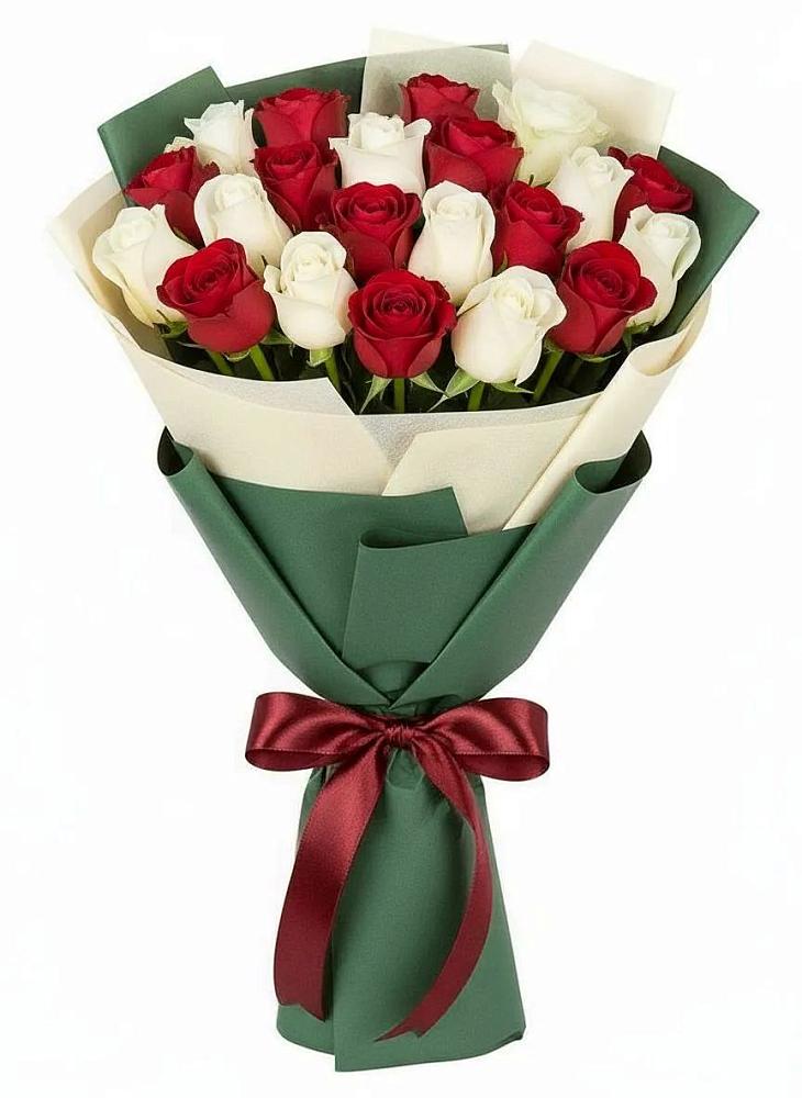 Букет Микс из красных и белых роз в Славянке