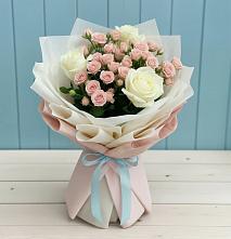 Букет цветов из:  Розы #REPLACE_PRED# Славянке