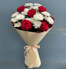Букет цветов из:  Розы и Хризантемы в Славянке