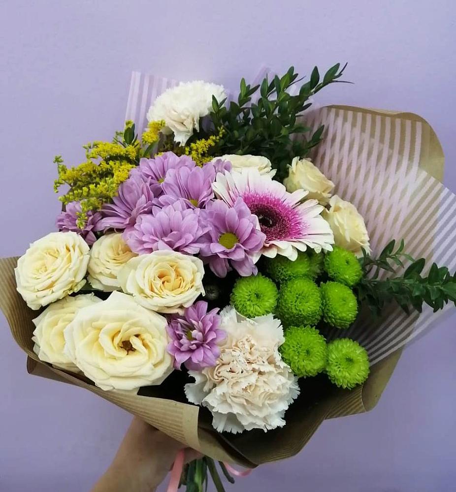 Букет цветов из: Хризантемы, Розы, Гвоздики и Герберы в Славянке