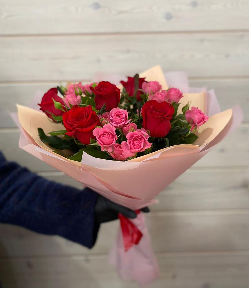 Букет цветов из: Розы в Славянке
