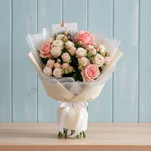 Букет цветов из:  Розы в Славянке