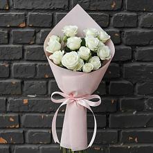 Букет цветов из:  Розы #REPLACE_PRED# Славянке