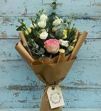 Букет цветов из:  Розы и Лизиантусы в Славянке